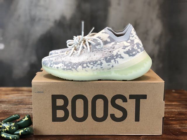 Adidas男女椰子鞋 阿迪達斯椰子380 Adidas Yeezy Boost 380 V3外星人  xhn1589