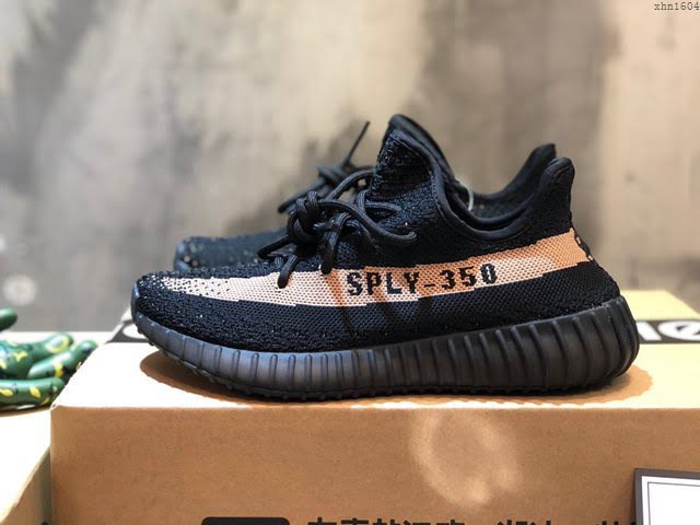 Adidas男女椰子鞋 阿迪達斯椰子350 Adidas Yeezy 350 v2  xhn1604
