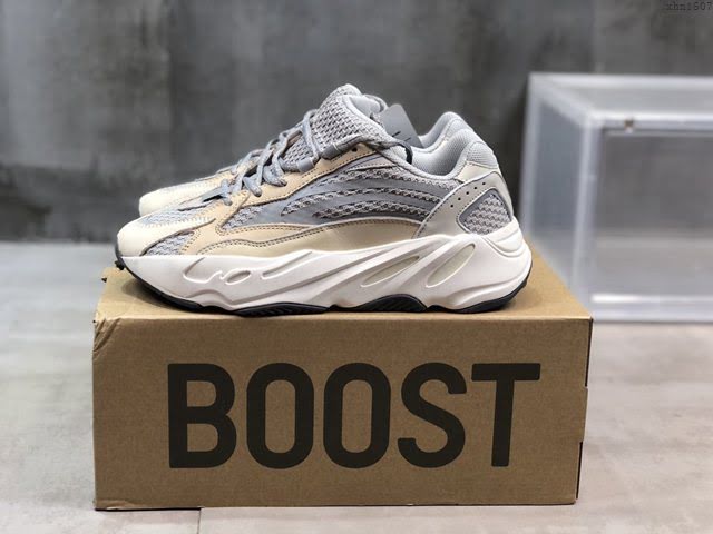 Adidas男女椰子鞋 阿迪達斯椰子700 Adidas Yeezy 700 v2  xhn1607