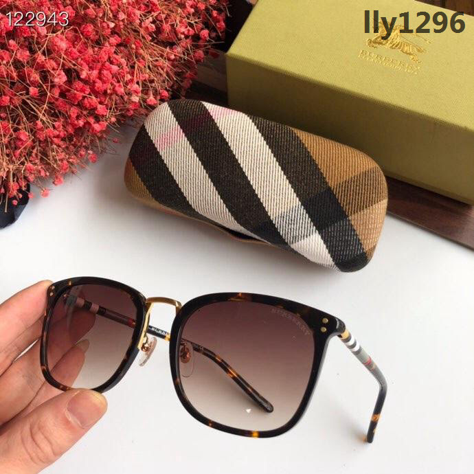 BURBERRY巴寶莉 19年春夏新款 時尚百搭 太陽鏡 BE4266  lly1296