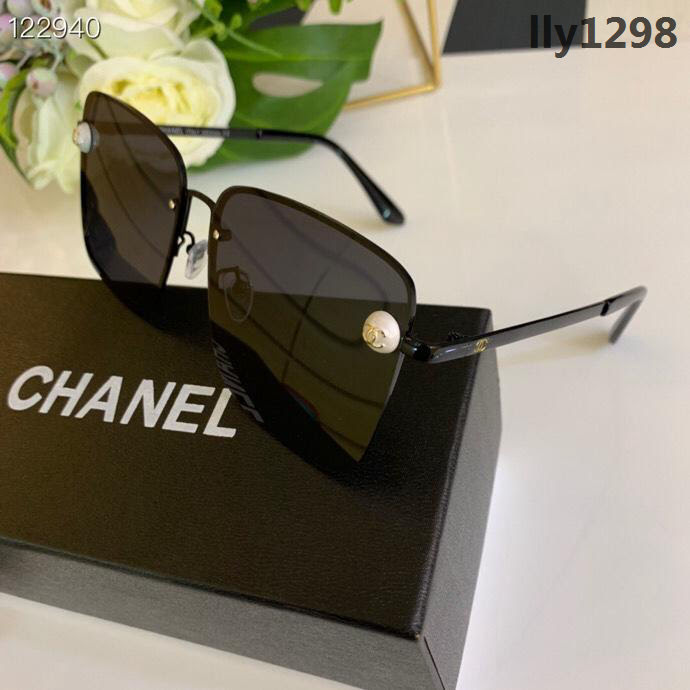 CHANEL香奈兒 新款 方形珍珠雙c標誌 女款金屬裝飾太陽鏡  lly1298