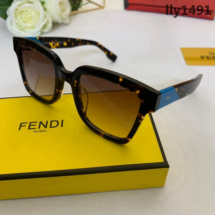 FENDI芬迪 高品質 女款太陽鏡 FF0372   lly1491