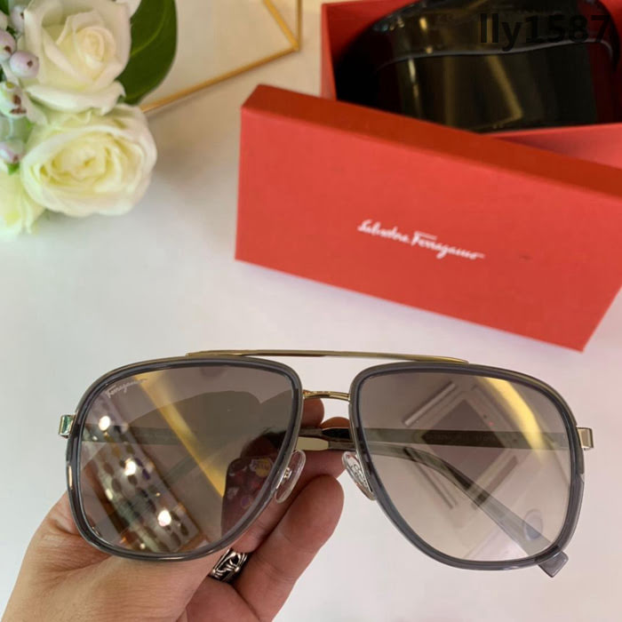 Ferragamo菲拉格慕 2019新款 SF992SK 簡約超百搭 女款太陽鏡  lly1587