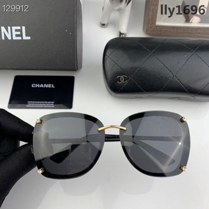 CHANEL香奈兒 CH4236 2019新款 潮流時尚高雅 女士墨鏡 太陽鏡 X0090  lly1696