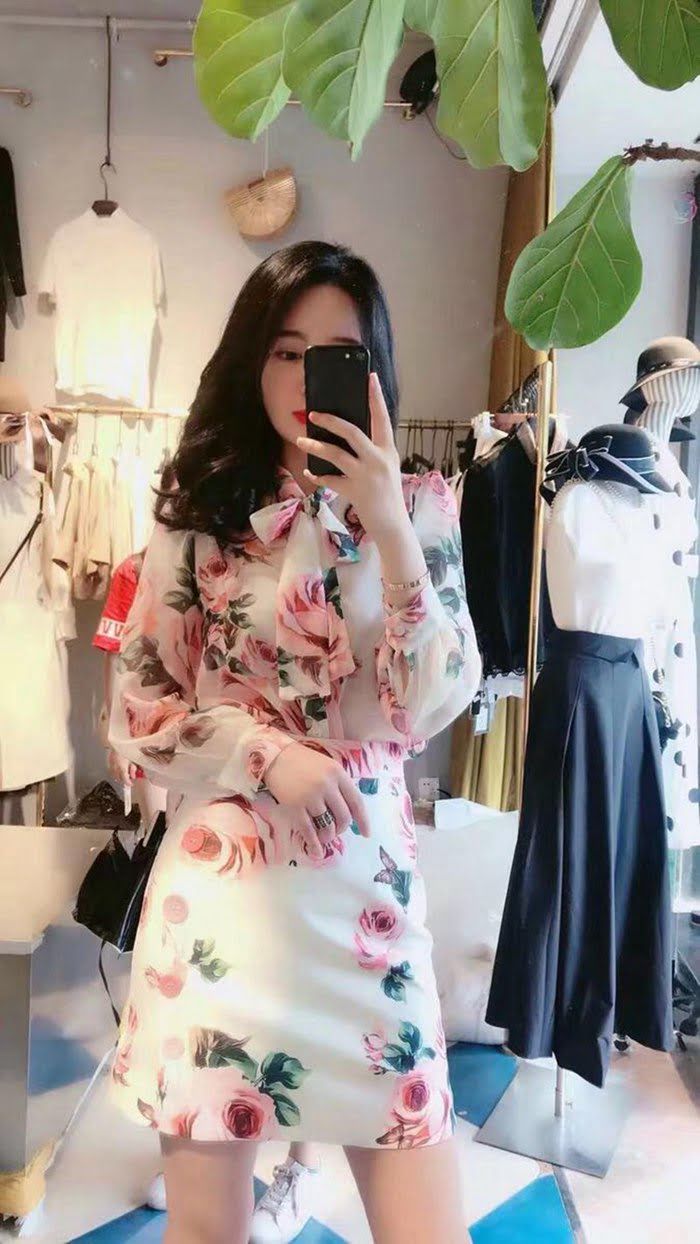 Chanel香奈兒 法國專櫃同步新款 19春夏新款 套裝 雪紡大花 蝴蝶結綁帶 短裙 套裝  xly1163