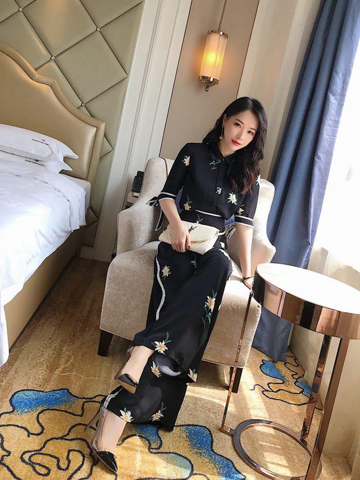 Chanel女裝 香奈兒套裝 法國專櫃同步 2019新款 時尚爆款女套裝  xly1404