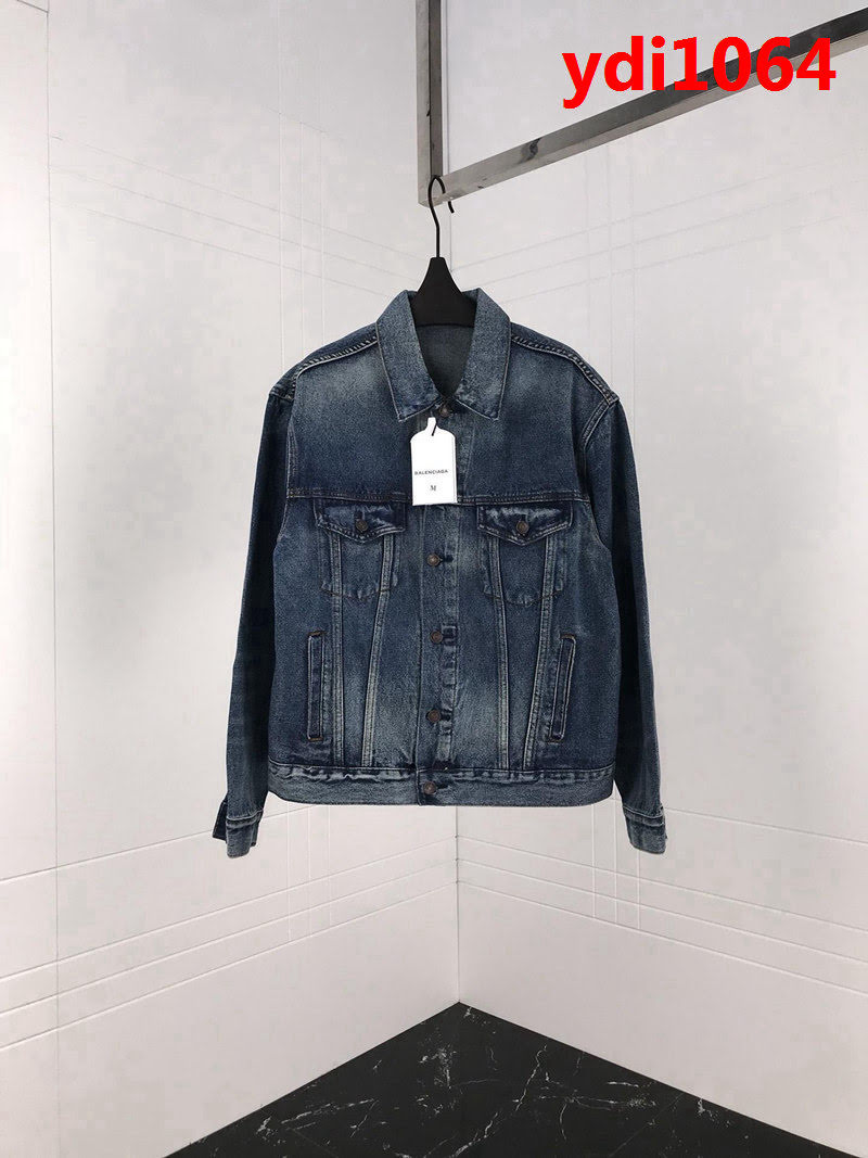 BALENCIAGA巴黎世家 新款 背後字母logo牛仔外套 明星同款 情侶款 ydi1064