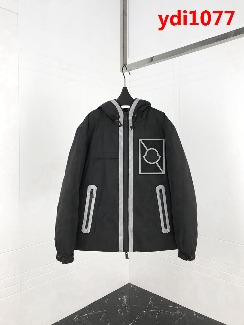 MONCLER蒙口 18fw秋冬專櫃超級爆款 抗寒神器 男款連帽羽絨服 ydi1077