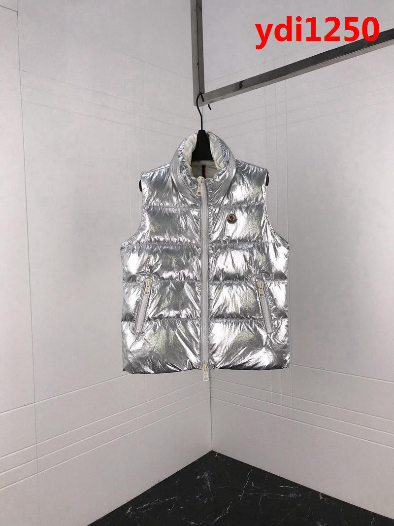 MONCLER蒙口 火爆款 香港限量款 防水太空金屬銀 羽絨馬甲 ydi1250