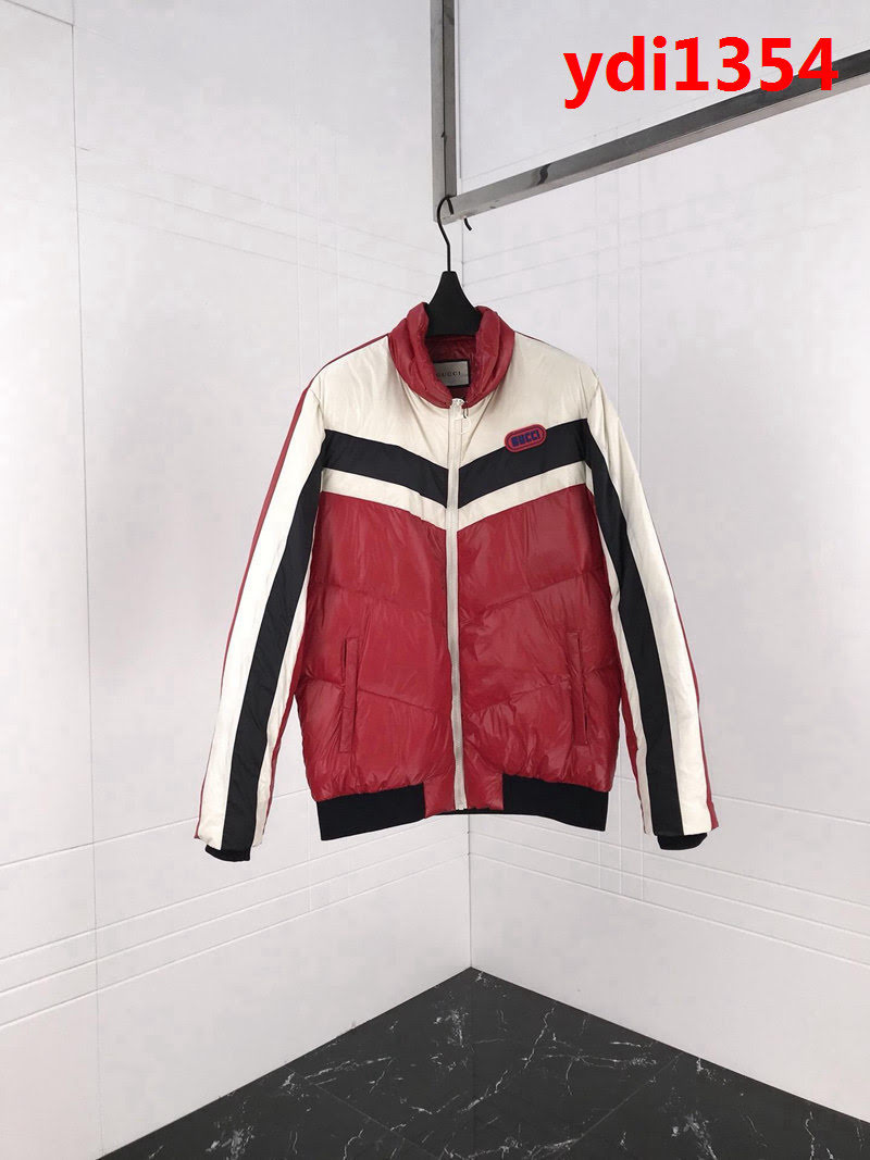 GUCCI古馳 18秋冬新款 胸口Gucci橡膠章 撞色男款羽絨服 ydi1354