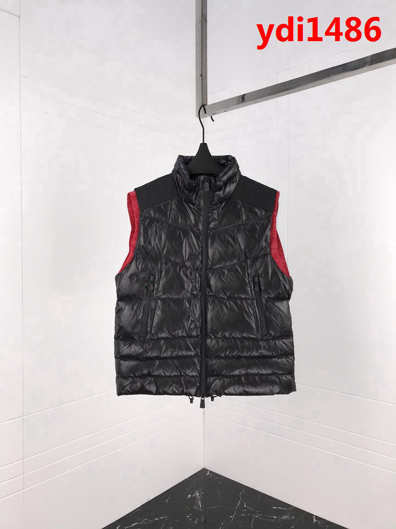 MONCLER蒙口 18SS新款 專櫃同步新款 輕薄羽絨背心 馬甲 男女同款 ydi1486
