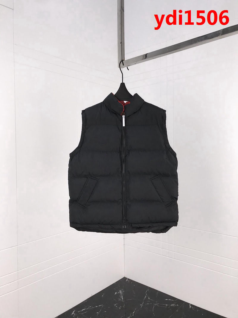 BURBERRY巴寶莉 18秋冬 高蓬鬆度 百搭羽絨棉馬甲 情侶款 ydi1506