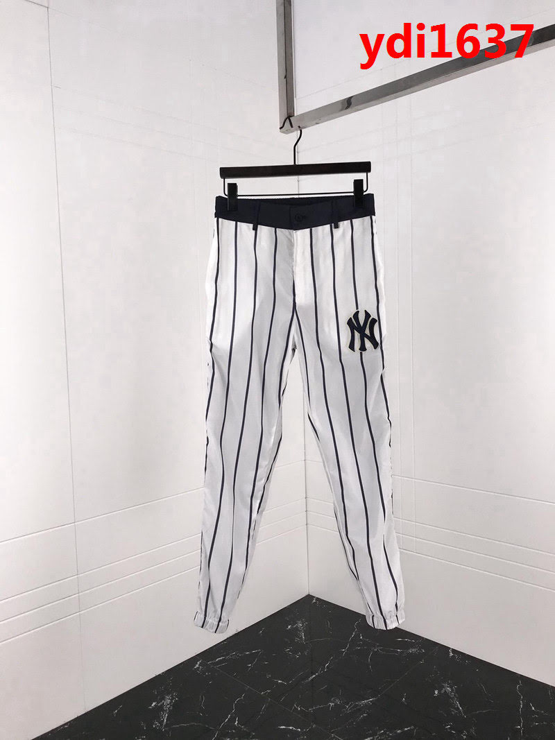 GUCCI古馳 18ss秋冬新款 NY復古系列 勳章刺繡豎條 棉夾克套裝 男女同款 ydi1637