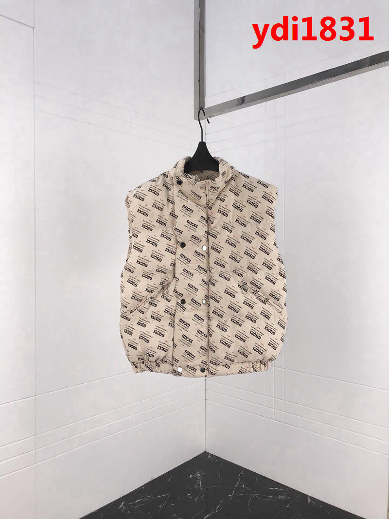 GUCCI古馳 18ss秋冬新款 城市巡迴滿印logo系列 棉服馬甲 男女同款 ydi1831