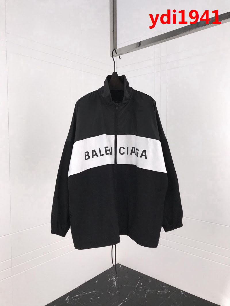BALENCIAGA巴黎世家 18秋冬 logo印花拼 OS版型 牛仔風衣外套 情侶款 ydi1941