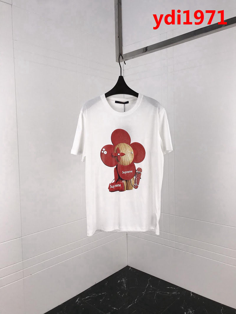 LV路易威登 Lv X SuP聯名款 19早春新款 太陽花趣味公仔印花 絲光棉短袖 情侶款 ydi1971