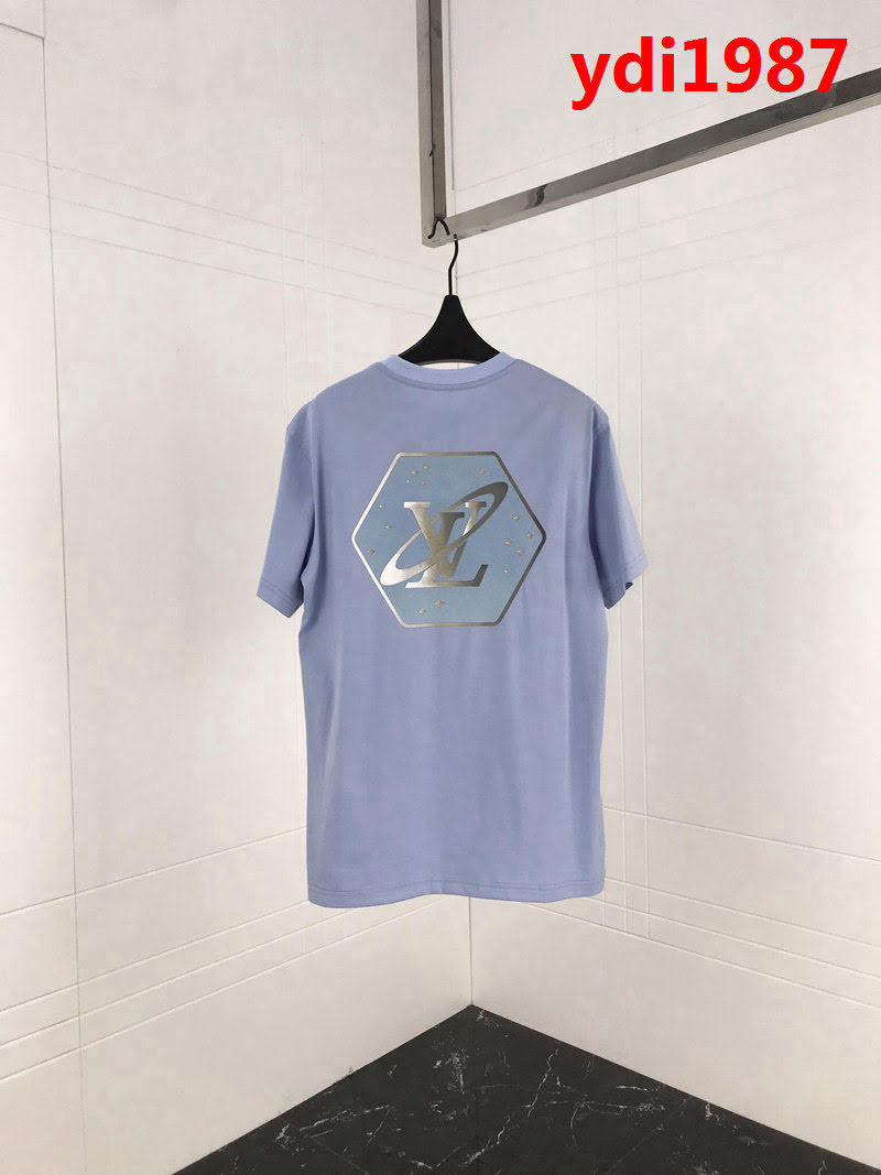 LV路易威登 19ss早春新款短袖 銀河系列 後背燙銀亮粉logo 採用純棉面料 高版本男女同款 ydi1987