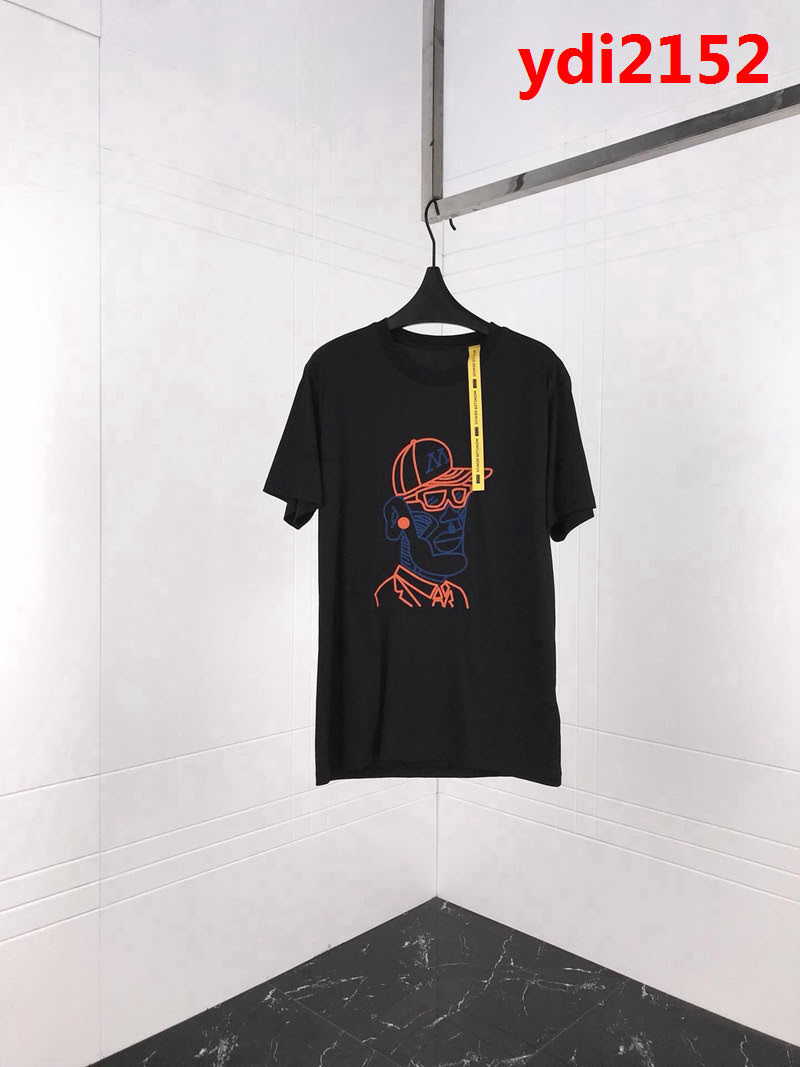 MONCLER蒙口 19春夏新款 頭像系列限量版 刺繡頭像小章仔 黑色雙股純棉 男款短袖 ydi2152