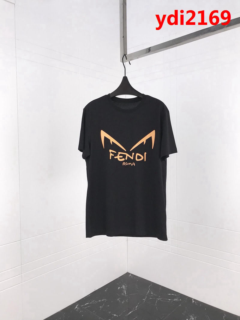 FENDI芬迪 19ss早春新款短袖 小怪獸字母印花圖案 定制絲光面料 高版本情侶款 ydi2169