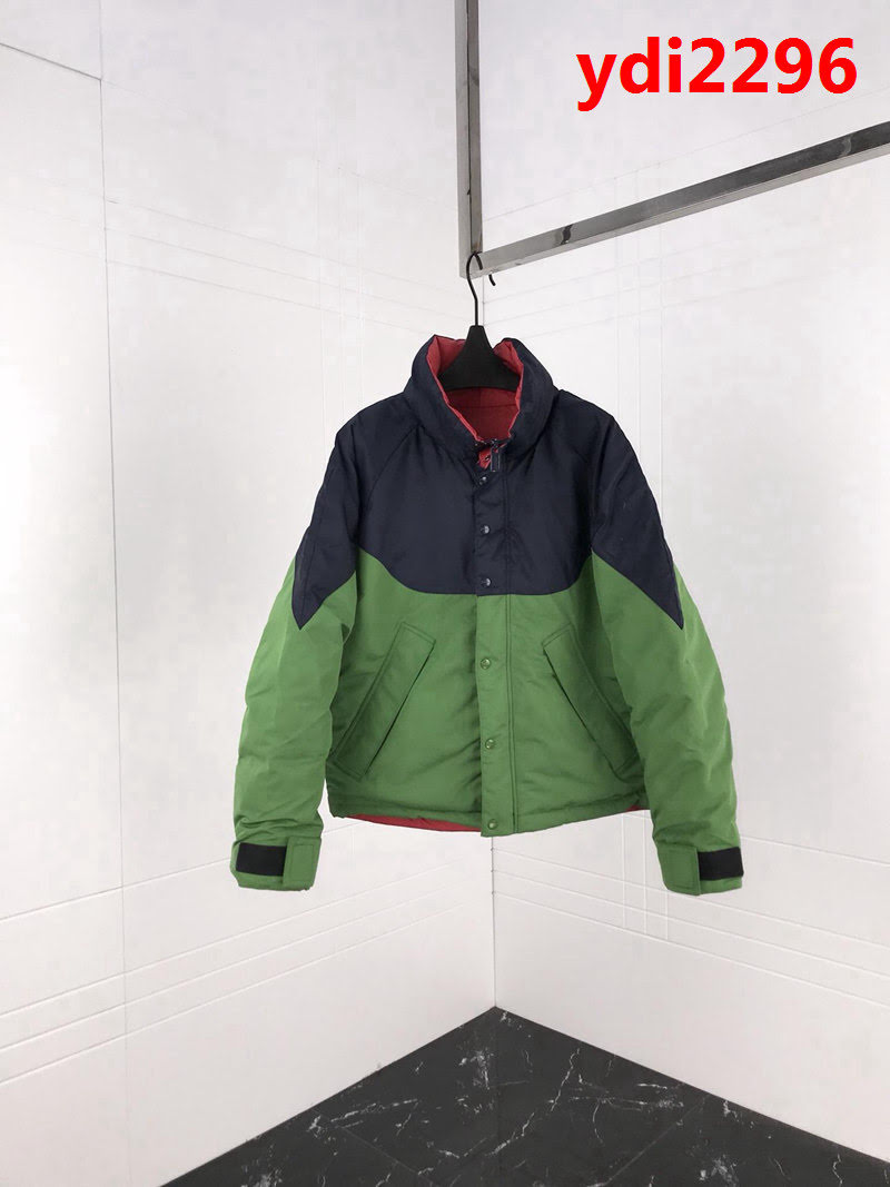 BURBERRY巴寶莉 專櫃同歩 18專櫃限量款 拼色雙面穿羽絨服 秋冬最新款 男款雙面羽絨服 ydi2296
