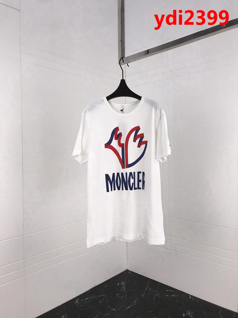 MONCLER蒙口 19ss早春新款 最新logo印花系列 袖口最新笑臉貼章 白色男款短袖 ydi2399