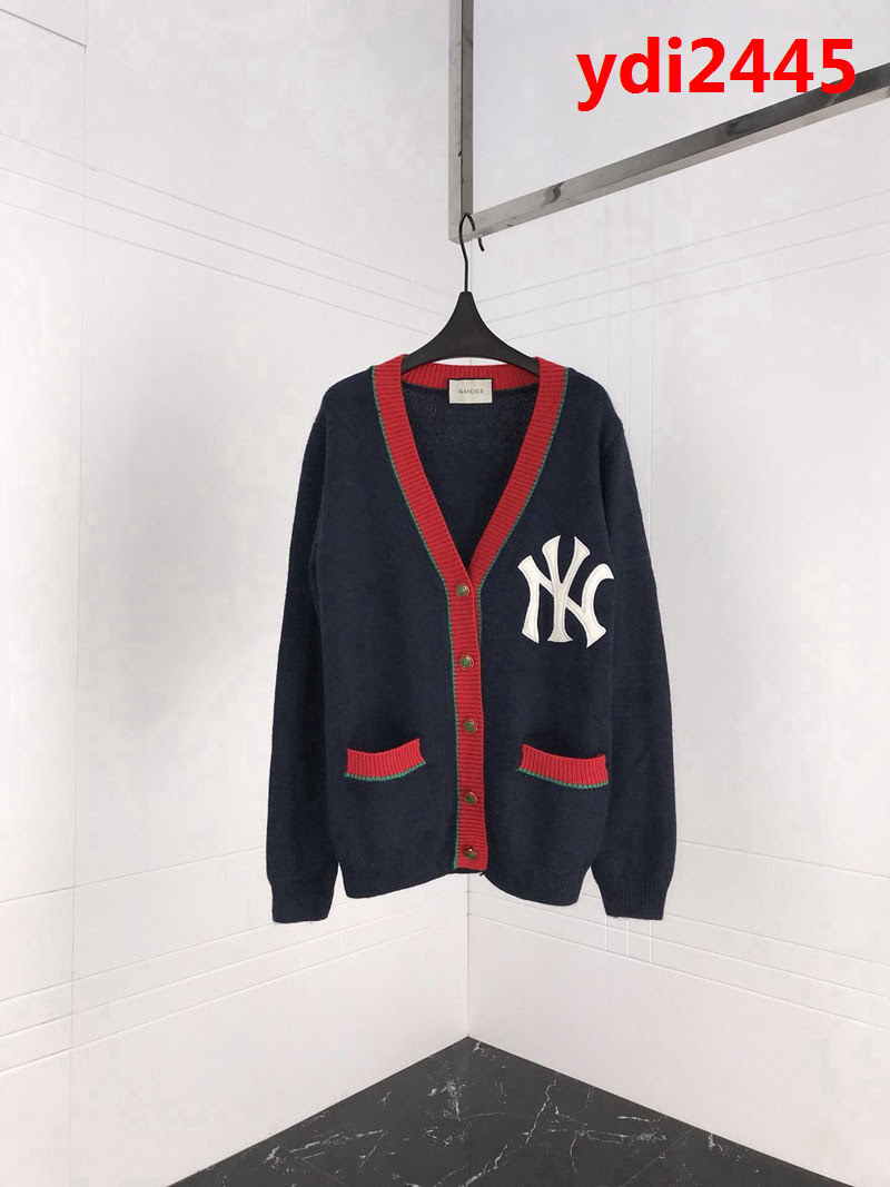 GUCCI古馳 18ss官網同步 NY系列開衫毛衣 領邊紅藍拼接 拼皮大NY字母 原版五金紐扣 高版本情侶款 ydi2445