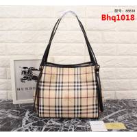BURBERRY巴寶莉 四季熱款 巴寶莉經典爆款 8883  Bhq1018