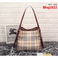 BURBERRY巴寶莉 四季熱款 巴寶莉經典爆款 8883  Bhq1022