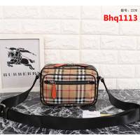 BURBERRY巴寶莉 Vintage復古格紋 斜背包 相機包  Bhq1113