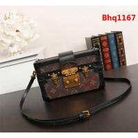 LV路易威登 原版品質 時尚潮流 PETITE MALLE 手袋 M94219  Bhq1167