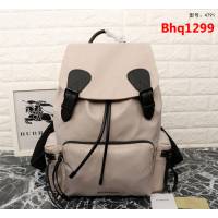 BURBERRY巴寶莉 The Rucksack 男士中號軍旅背包 防雨功能 4791  Bhq1299