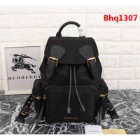 BURBERRY巴寶莉 中號 The Rucksack軍旅背包 3D立體徽標 多功能雙肩包  Bhq1307