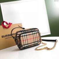Burberry專櫃新款包包 巴寶莉Vintage復古格紋棉相機包斜挎包  db1023