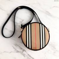 Burberry專櫃新款女包 巴寶莉Louise路易絲包圓形單肩包斜挎包  db1064
