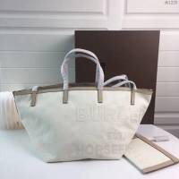 Burberry專櫃新款包包 巴寶莉棉麻混紡帆布Beach Tote沙灘托特包手提包  db1225