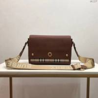 Burberry專櫃新款包包 巴寶莉Vintage布格紋拼皮革Note斜背包  db1237