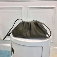 Bottega Veneta女包 98057 2019最火 寶緹嘉The pouch雲朵包 BV單肩包  gxz1037