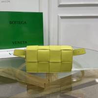 Bottega veneta高端女包 KF0015奇異果色 寶緹嘉CAEESTTE腰包 BV經典款手工編織手包腰包胸包斜挎包  gxz1204