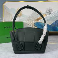 Bottega veneta高端女包 KF009 寶緹嘉爆款ARCO編織款荔枝紋松石綠手提包 BV經典款ARCO蝙蝠包  gxz1221