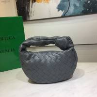 Bottega veneta高端女包 98080小號 寶緹嘉爆款jodie新版本2代編織打結圓形hobo包 BV經典款羊皮手工編織女包  gxz1263