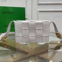 Bottega veneta高端女包 KF0017荔枝紋 寶緹嘉荔枝紋牛皮CASSETTE包包 BV經典款單肩斜挎包  gxz1264