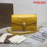 BVLGARI寶格麗 專櫃新款 蛇頭扣環 單層蛇頭包 單肩斜挎包 B39174 FYD1363