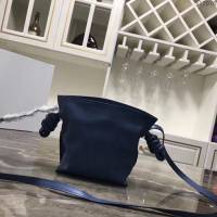 LOEWE女包 綿羊皮 Mini福袋 261843 羅意威女斜挎包  sl2076