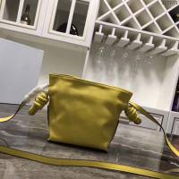 LOEWE女包 綿羊皮 Mini福袋 261843 羅意威女斜挎包  sl2077