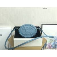 Celine專櫃2022新款經典凱旋門Logo大月餅包斜挎女包 賽琳OVAL CUIR TRIOMPHE大光滑牛皮革橢圓形手袋 sldj2259