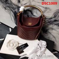 香奈兒CHANEL2018新款Chanel水桶包拼復古掉色五金手柄水染羊皮 DSC1009