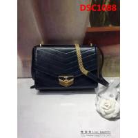 香奈兒CHANEL57491CHANEL 2018新品漢堡系列專櫃最新版肩背斜跨晚宴包 DSC1088