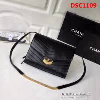 香奈兒CHANEL新品Chanel2018最新火爆款 復古設計小牛皮單肩斜跨包 DSC1109