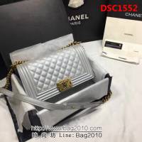 香奈兒CHANEL 67086 經典辣媽款 菱格鏈條斜挎包leboy原單系列時尚百搭 DSC1552
