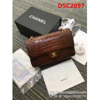 香奈兒CHANEL 棗紅色A01112新款經典CF小牛皮壓花鱷魚紋時尚單肩鏈條口蓋包 DSC2097